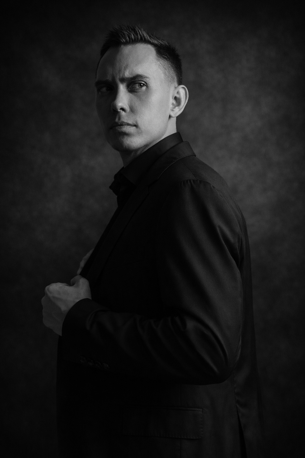 Михаил Константинов